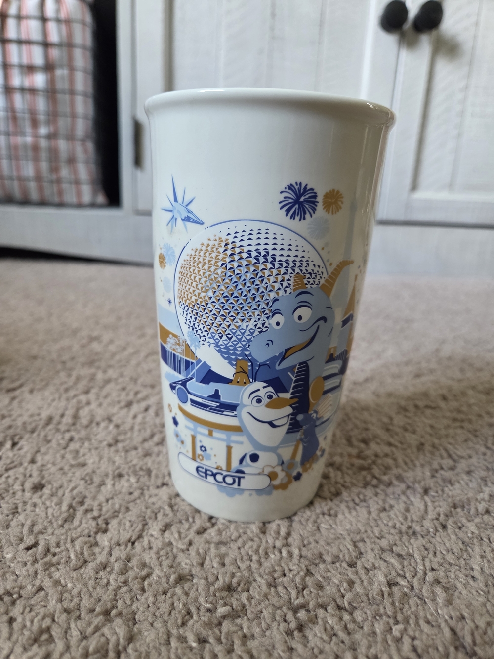NWT Starbucks COFFEE TALL TRAVEL MUG EPCOT 50TH ANNIVERSARY Figment/Olaf/Ball